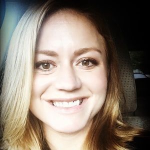 Meet your Posher, Jean